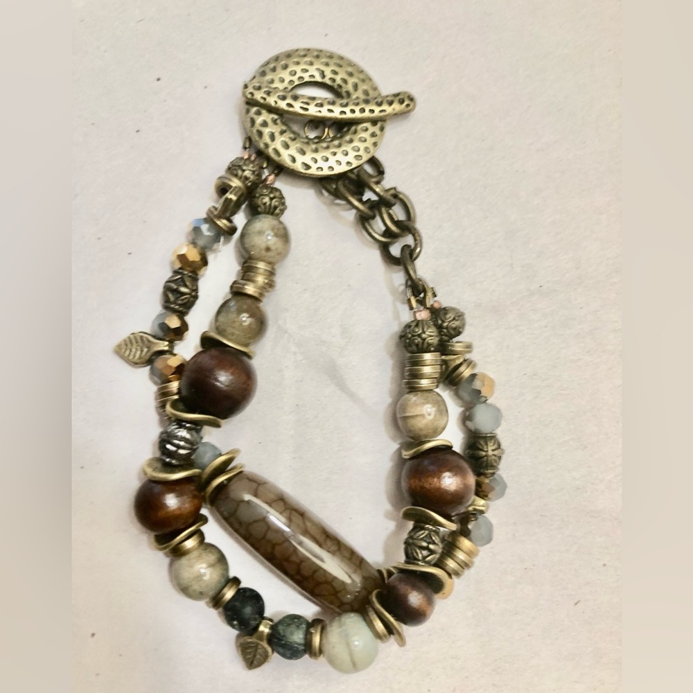 Gorgeous earth tone bracelet